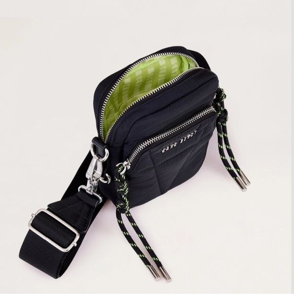 Sans Beast Puffball Hip Bag - Picture 5 of 7